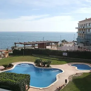 apartamento-c-vista-p-mar-l-ampolla.catalonia-hotels.com/